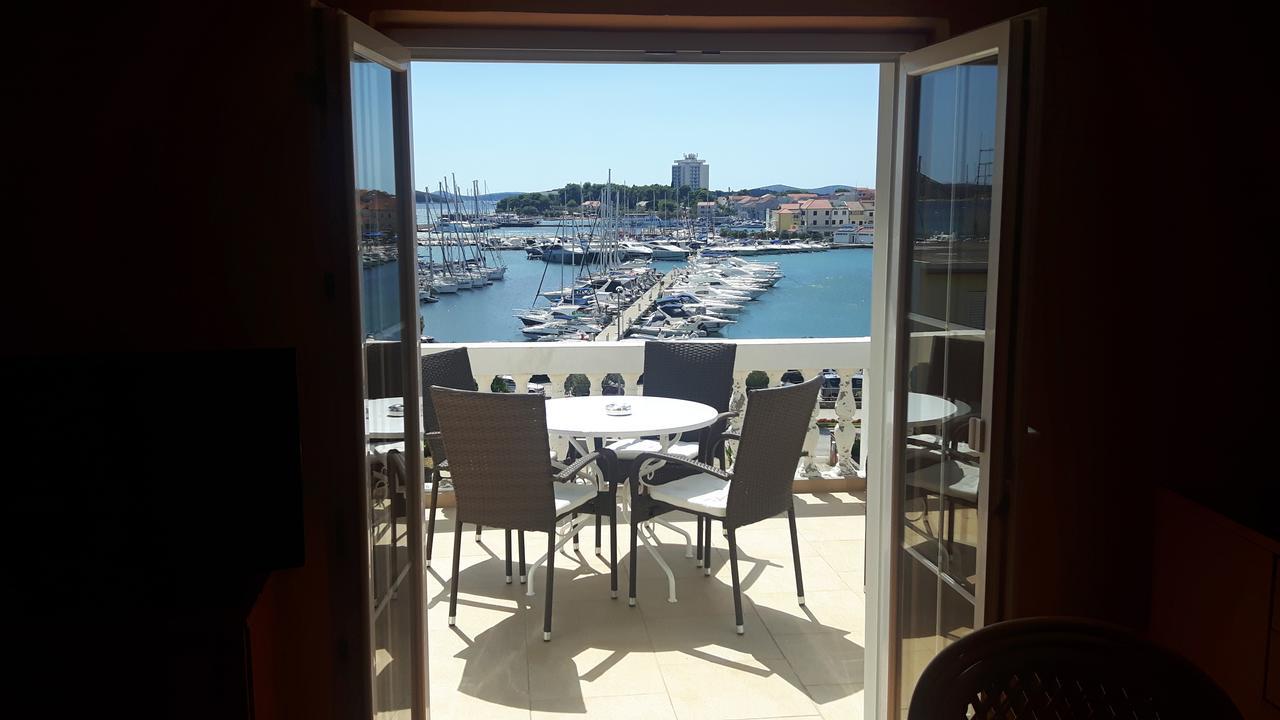 Apartment And Rooms Villa Kolonada Водице Стая снимка