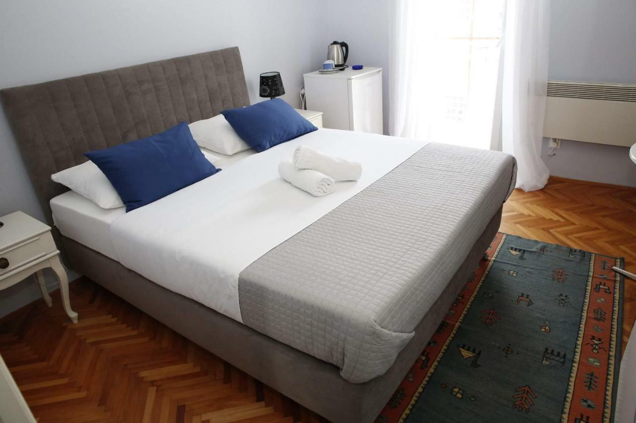 Apartment And Rooms Villa Kolonada Водице Екстериор снимка
