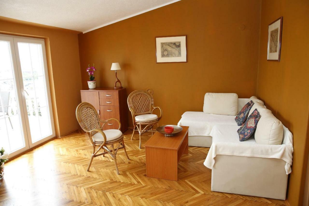 Apartment And Rooms Villa Kolonada Водице Екстериор снимка